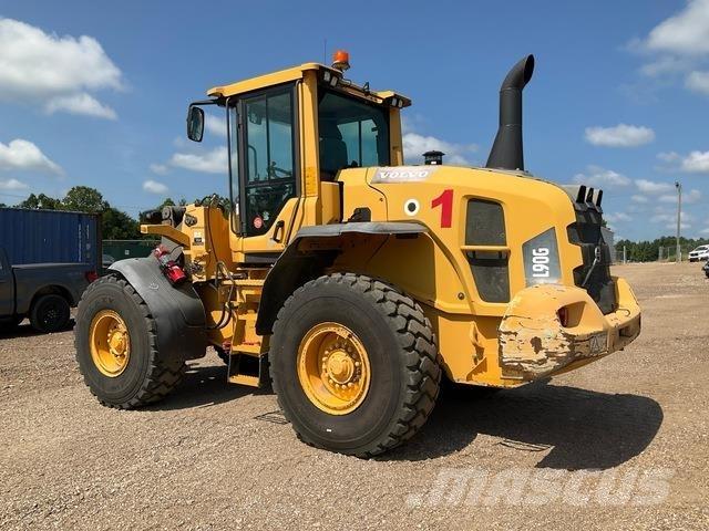 Volvo L90G Chargeuse sur pneus