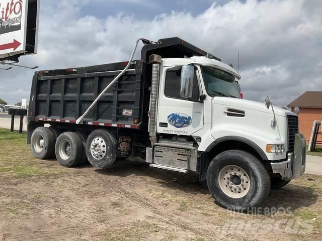 Volvo VHD Camion benne