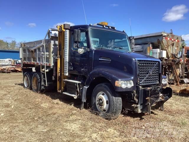 Volvo VHD Camion benne