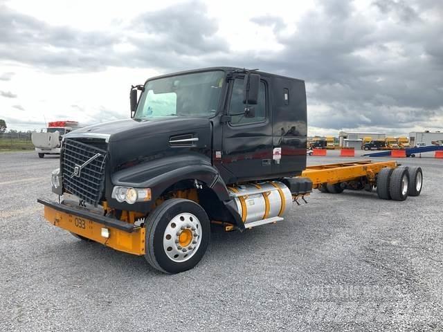 Volvo VHD64F Cabines