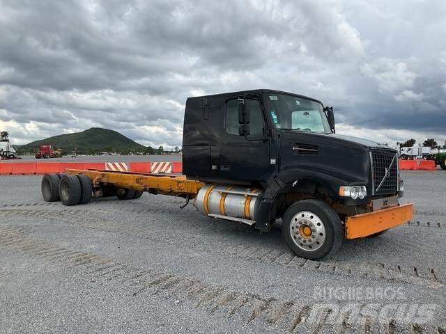 Volvo VHD64F Cabines