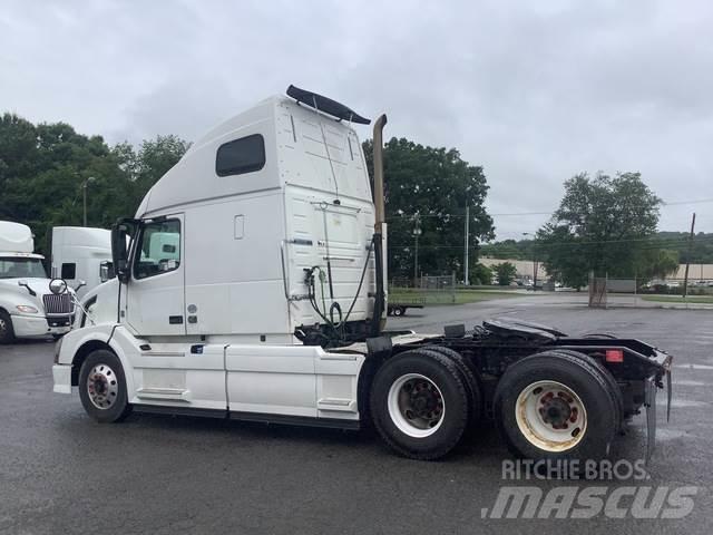 Volvo VNL Tracteur routier