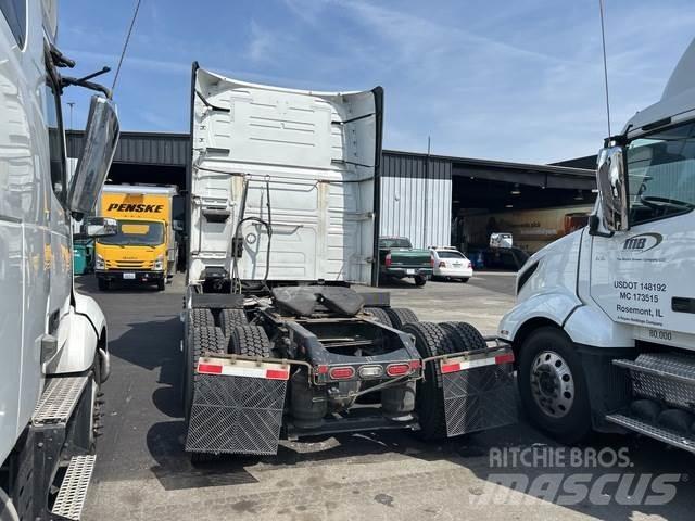 Volvo VNL Tracteur routier