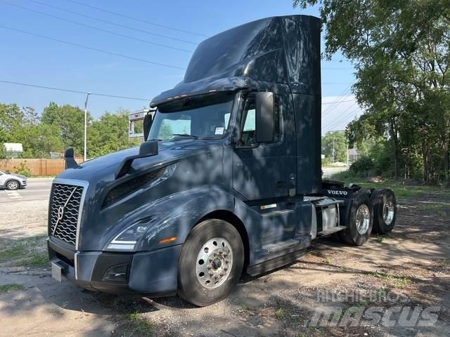 Volvo VNL Tracteur routier