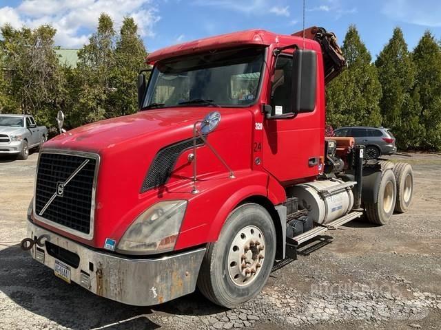 Volvo VNL Construction - Autres