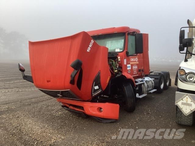 Volvo VNL Tracteur routier