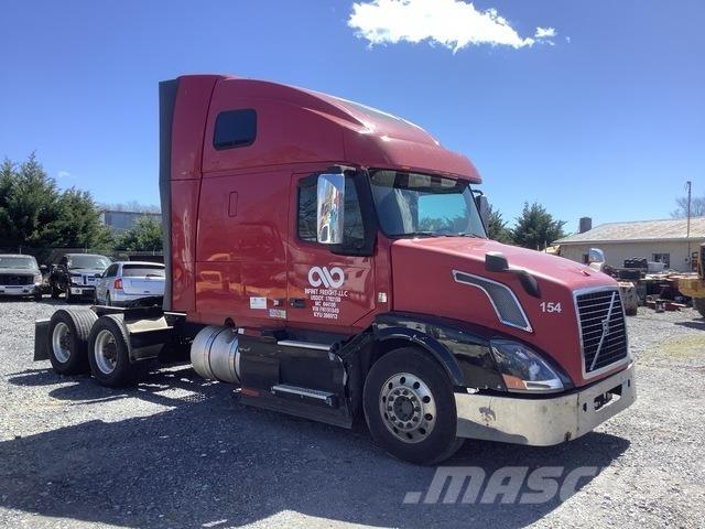 Volvo VNL Tracteur routier