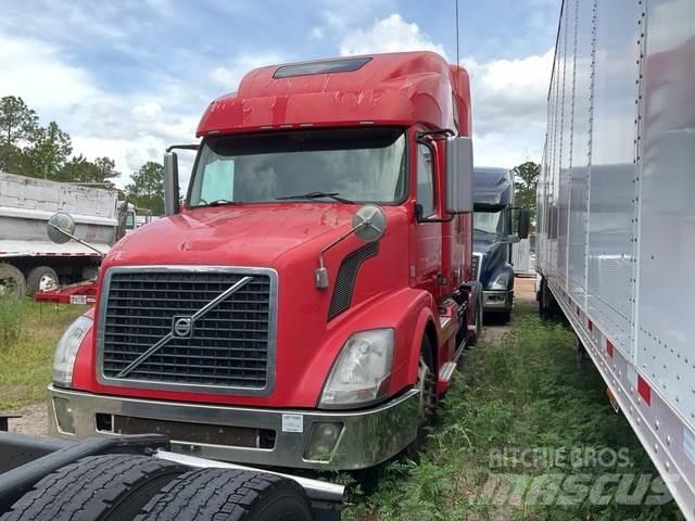 Volvo VNL Tracteur routier