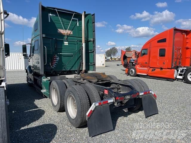 Volvo VNL Tracteur routier