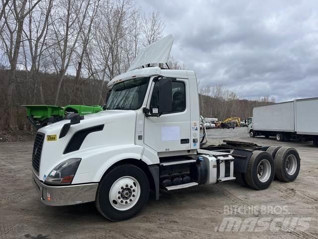 Volvo VNL Tracteur routier