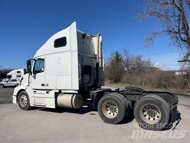 Volvo VNL Tracteur routier