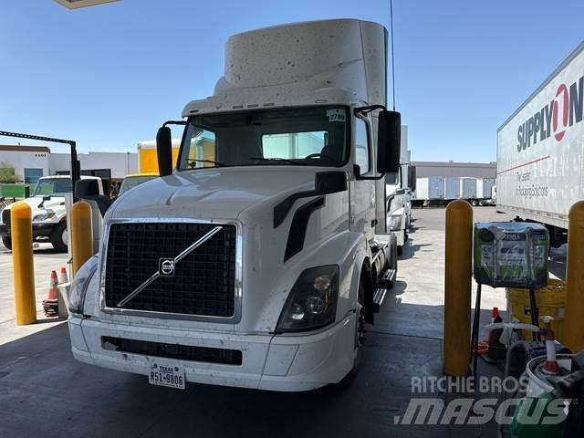 Volvo VNL Tracteur routier
