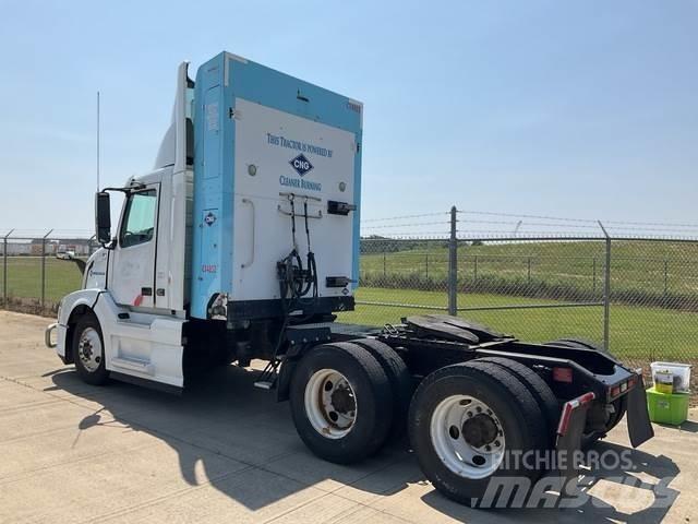 Volvo VNL Tracteur routier