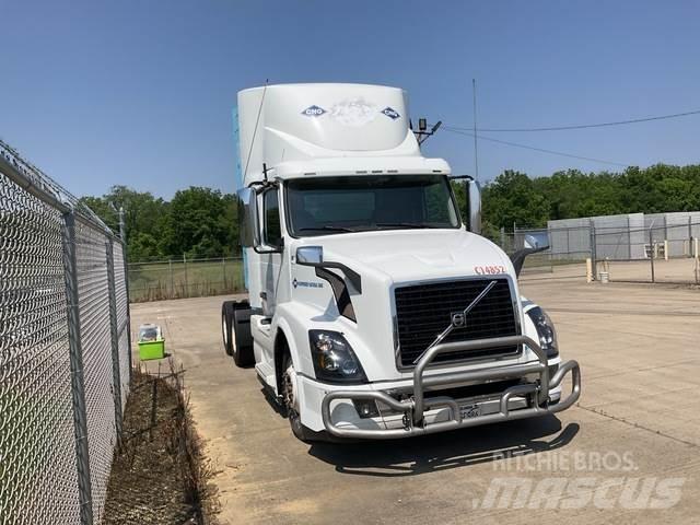Volvo VNL Tracteur routier