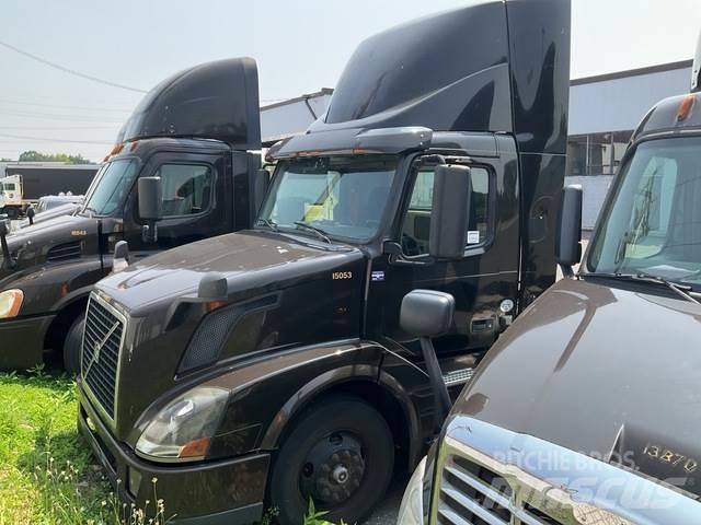 Volvo VNL Tracteur routier