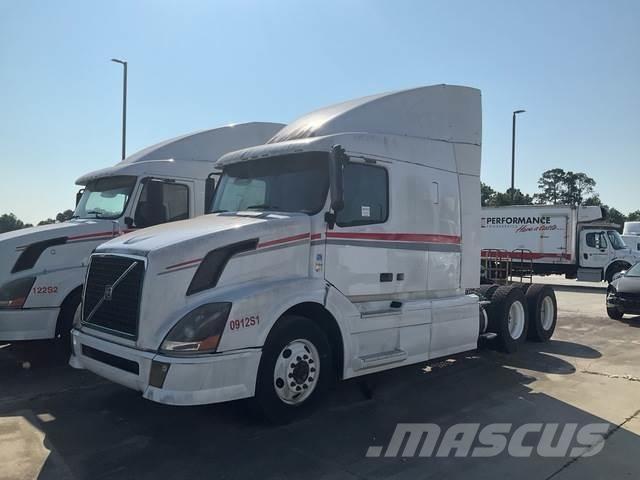 Volvo VNL Tracteur routier