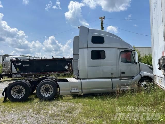 Volvo VNL Tracteur routier