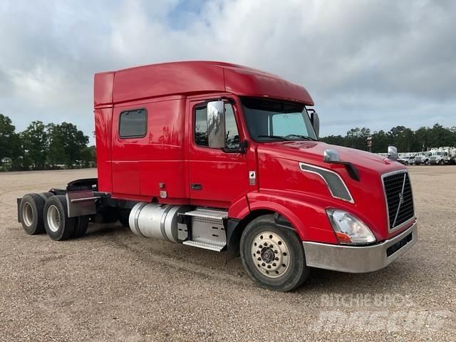 Volvo VNL Tracteur routier
