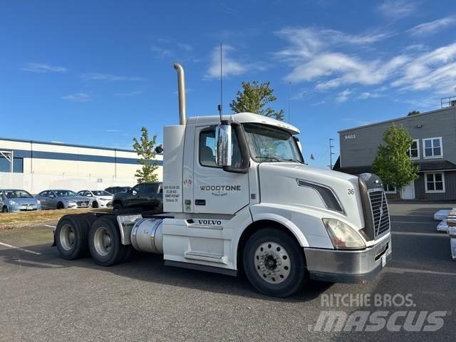 Volvo VNL Tracteur routier
