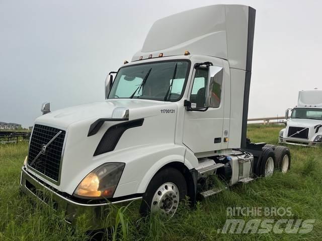 Volvo VNL Tracteur routier