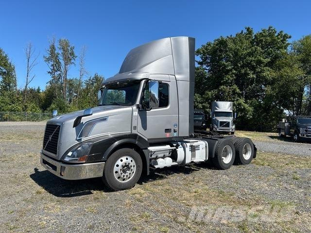 Volvo VNL Tracteur routier
