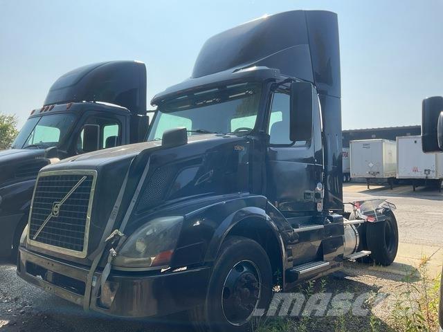 Volvo VNL Tracteur routier