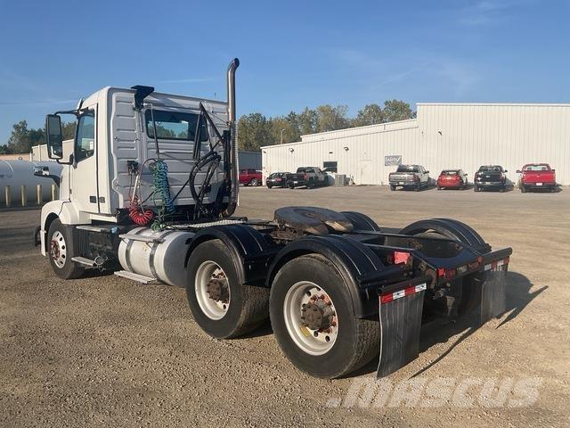Volvo VNL Tracteur routier