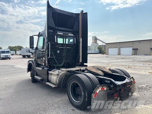 Volvo VNL Tracteur routier