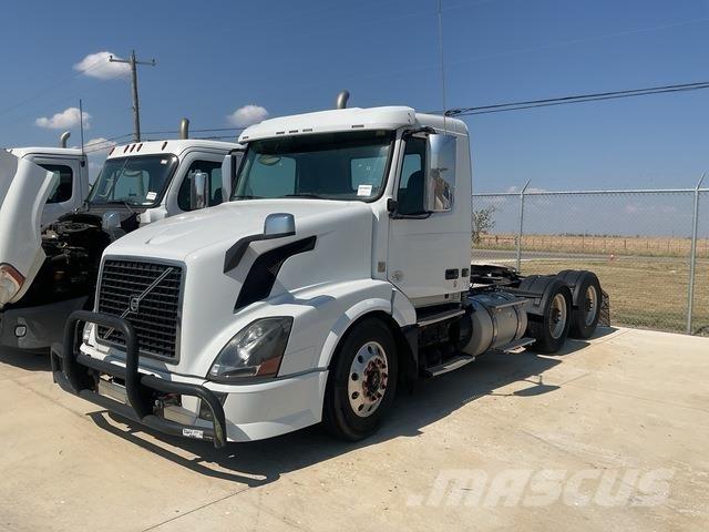 Volvo VNL Tracteur routier
