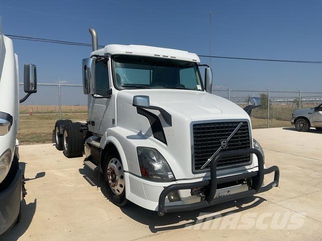 Volvo VNL Tracteur routier