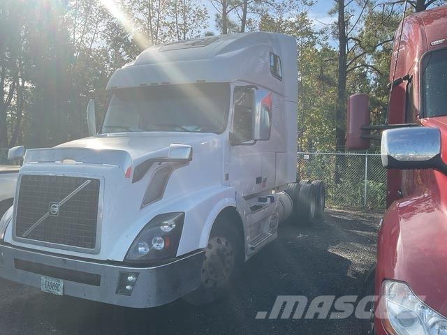Volvo VNL Tracteur routier