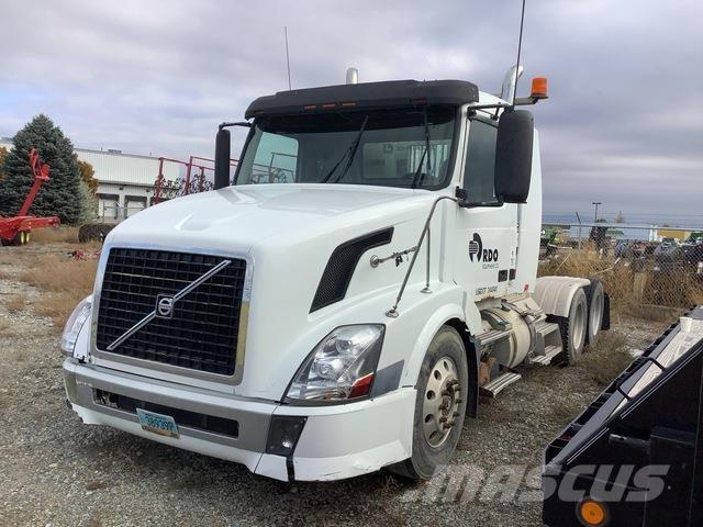 Volvo VNL Tracteur routier