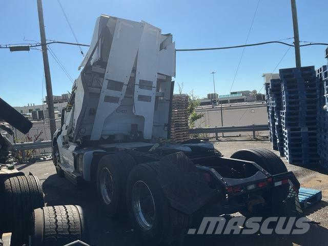 Volvo VNL Tracteur routier