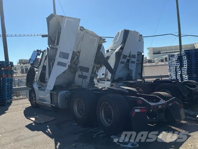 Volvo VNL Tracteur routier