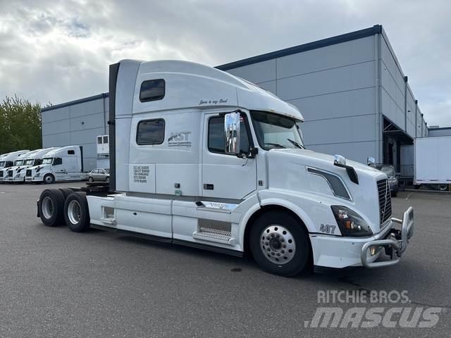 Volvo VNL 780 Tracteur routier