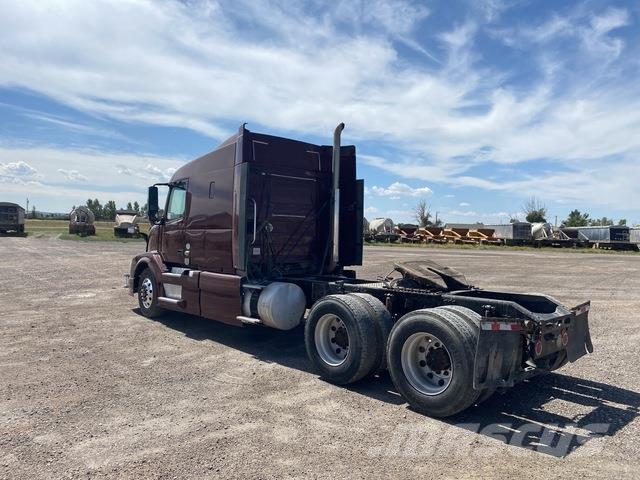Volvo VNL630 Tracteur routier