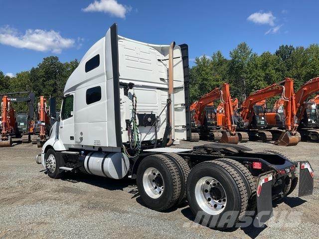 Volvo VNL760 Tracteur routier