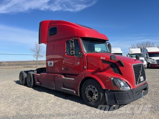 Volvo VNL780 Tracteur routier