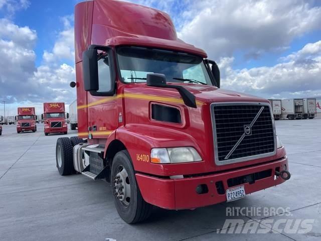 Volvo VNM Tracteur routier
