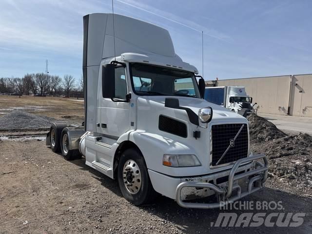 Volvo VNM Tracteur routier