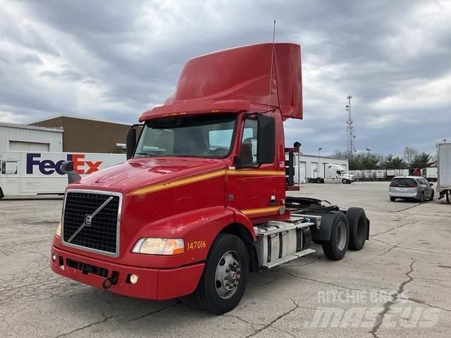 Volvo VNM Tracteur routier