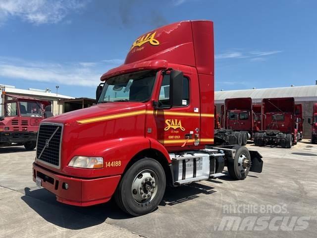 Volvo VNM Tracteur routier