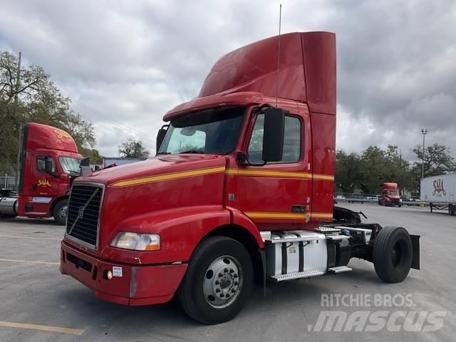 Volvo VNM Tracteur routier