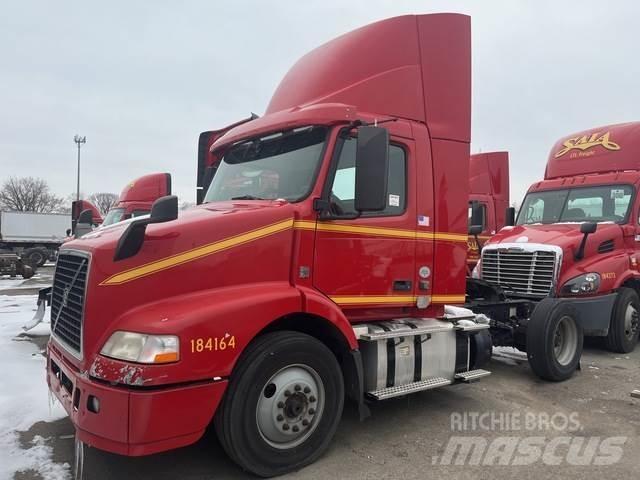 Volvo VNM Tracteur routier