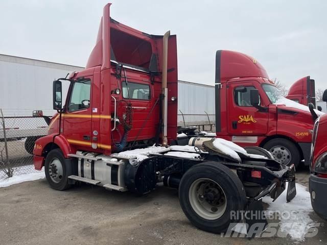 Volvo VNM Tracteur routier