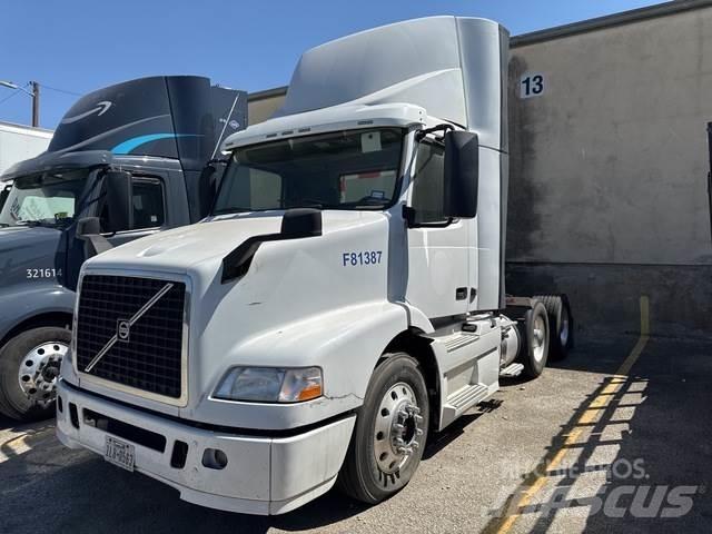 Volvo VNM Tracteur routier