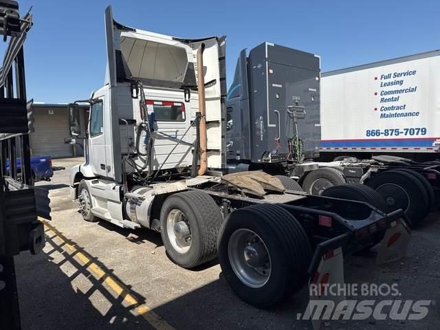 Volvo VNM Tracteur routier