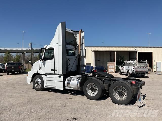 Volvo VNM Tracteur routier