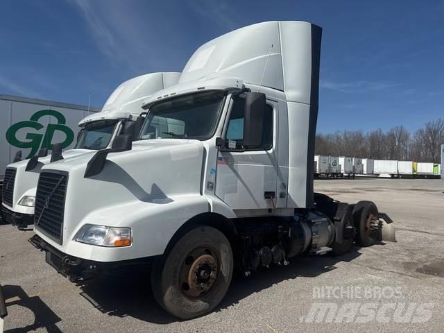 Volvo VNM Tracteur routier
