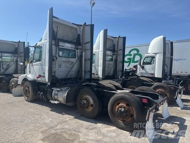 Volvo VNM Tracteur routier